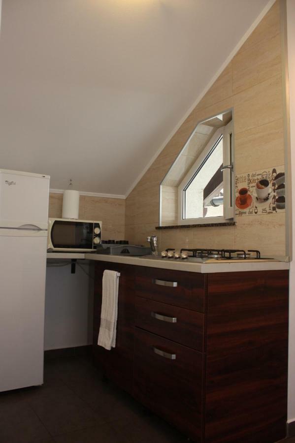 Casa Ianis Hotel Brasov Bagian luar foto